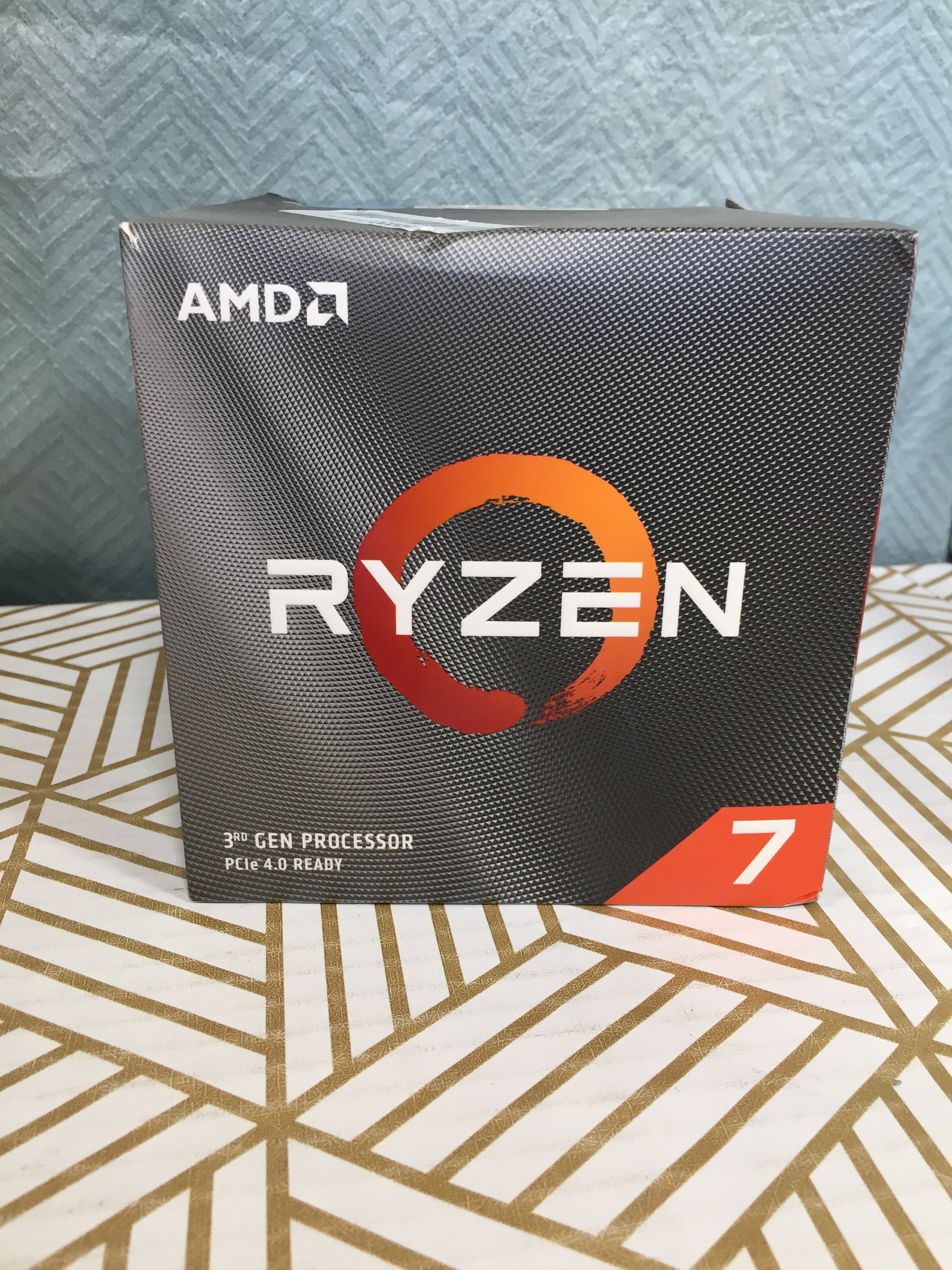 AMD Ryzen 7 3800X 8-Core, 16 Thread Unlocked Desktop Processor w/ Prism LED Cool (7829207744750)